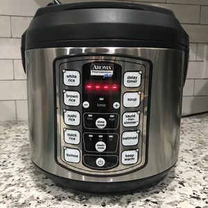 Aroma professional plus rice cooker / multicooker